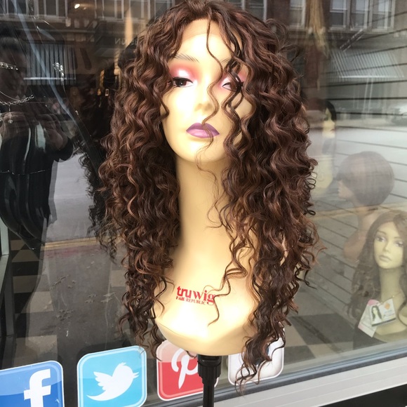 Brown curly Swisslace Lacefront wig 2019 hairstyle main image 8